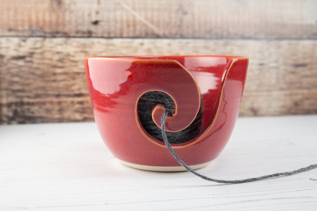 Yarn Bowl - Deep Pink Grapefruit